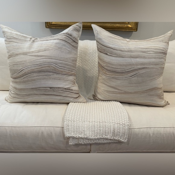 Set of sand/beige/brown designer pillows with inserts - Picture 1 of 3